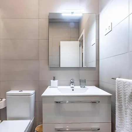 Home-loving Centre Parking *