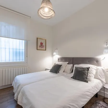 Homeloving Centre With Parking Apartment Bilbao