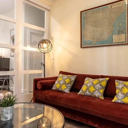 Apartment Prime Location | 4br, 2ba & Parking Bilbao